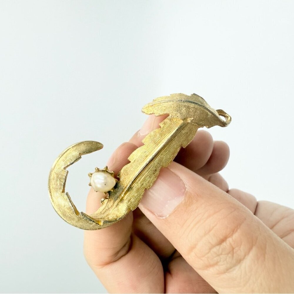 Vintage BSK Initial J Gold Tone Faux Pearl Pin Brooch